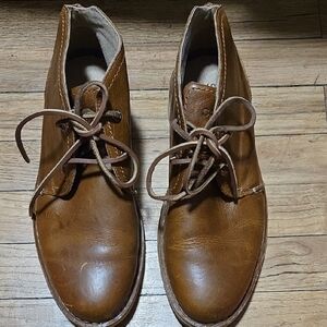 Sperry Brown Leather Chukka Boots Versatile Design